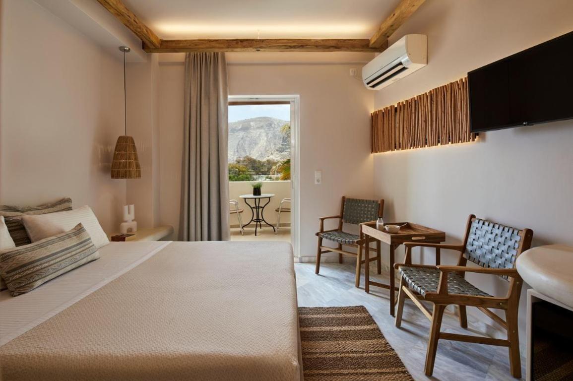 Hermes Hotel Камари Экстерьер фото